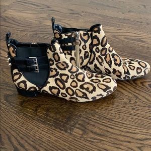 Leopard booties